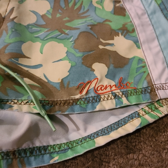 AUSTRALIAN MAMBO GODDESS BOARD SHORTS - Picture 3 of 3